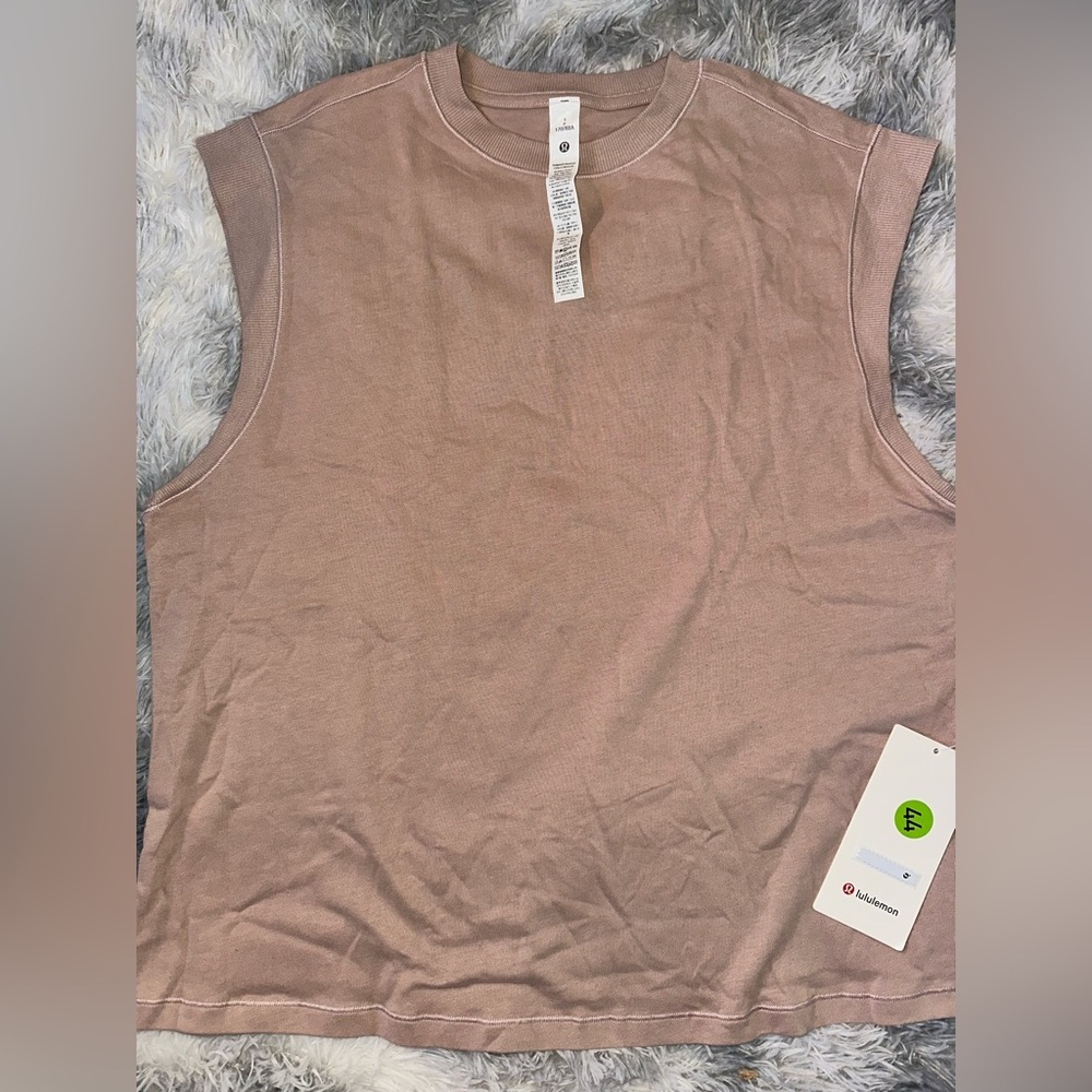 NWT lululemon athletica Sleeveless Tank Top in Dusty Mauve